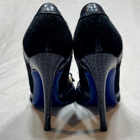 DSQUARED2 - Pony & Alligator 4.5" Heels - Navy - Size 37 - Picture 4 of 8